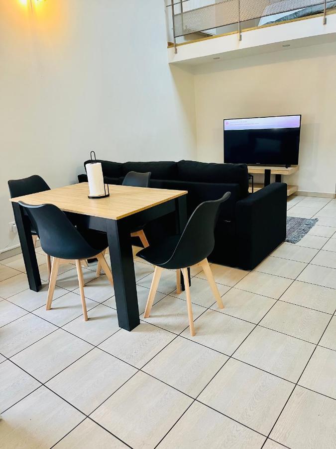 Apartment Individuel Situe A Proche Henri Mondor *